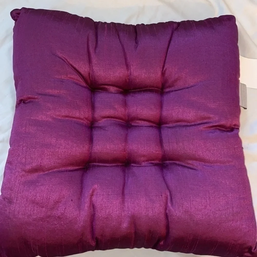 Home decor luxury pillows Java Pillows by Taj Hotel design